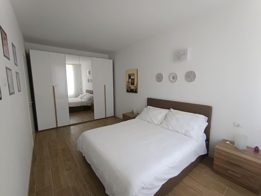 La Casa Di Alice In Centro Villa Bergamo Kültér fotó
